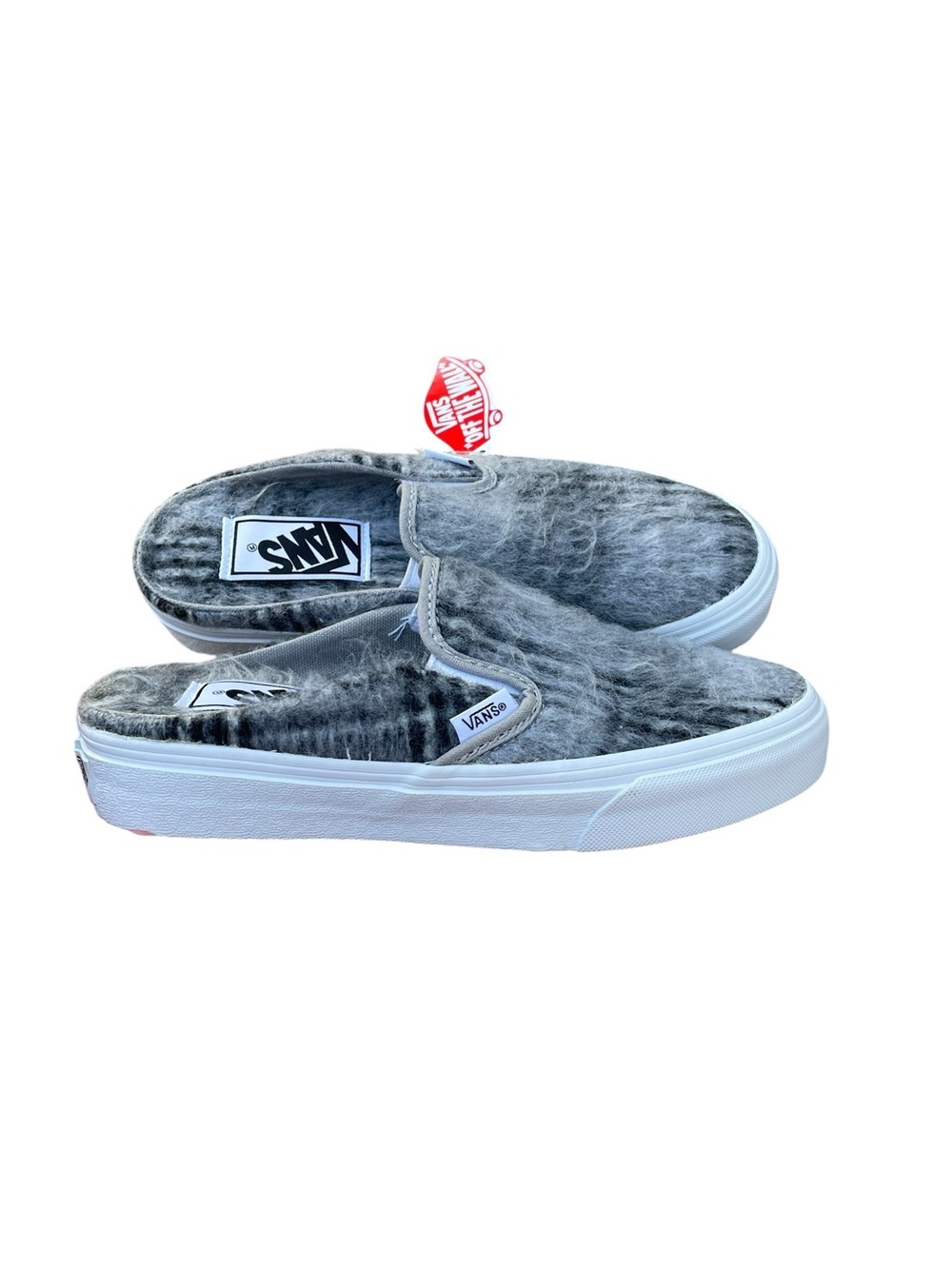Vans Classic Slip-on Mule, Women’s Size 6, Gray/Black Faux Fur, NWT